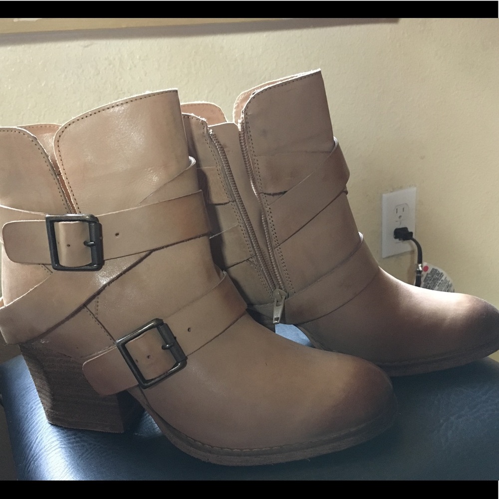 Naughty Monkey short boots